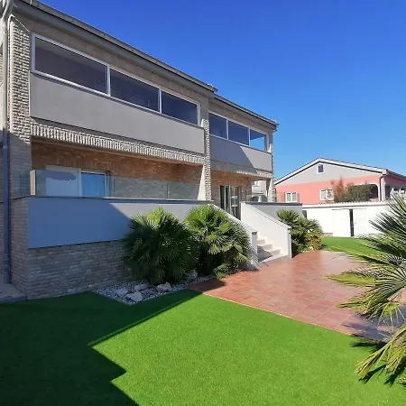 Prestiz Lux Villa